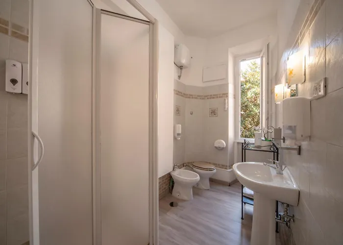 San Pietro Holidays Rom